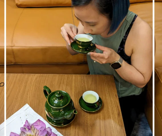 Tea J Tea Thuy drinking Tea