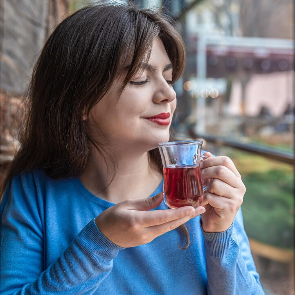 Oriental Beauty Oolong Tea - Taiwan’s Honey-Sweet Treasure