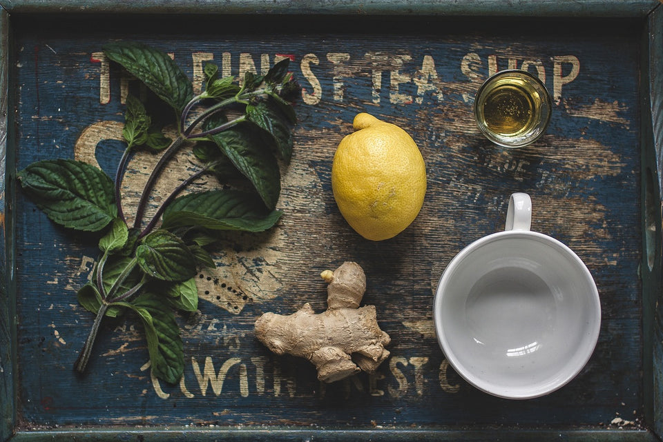 How to make Lemon Tea with Honey and Ginger